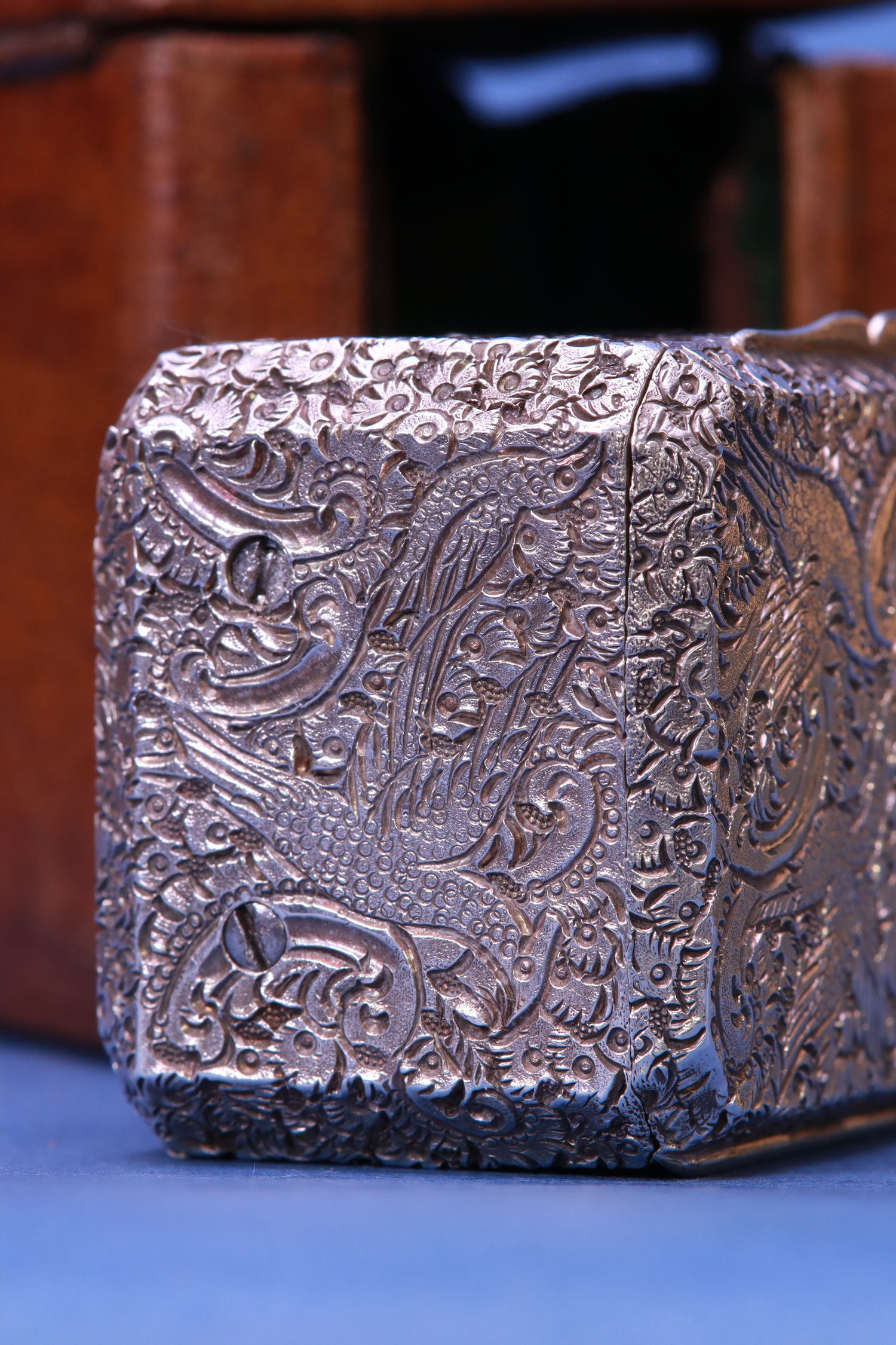 silver engraved 3